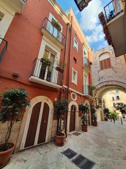 Arco Della Neve Guest House Бари Экстерьер фото