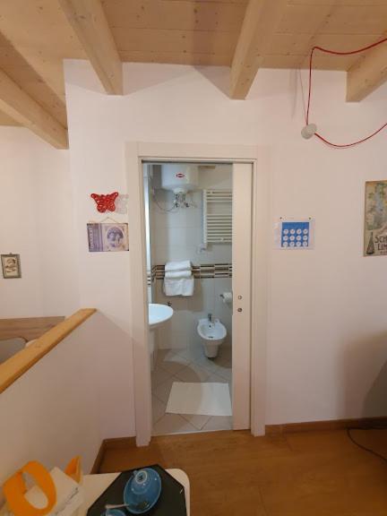 Arco Della Neve Guest House Бари Экстерьер фото