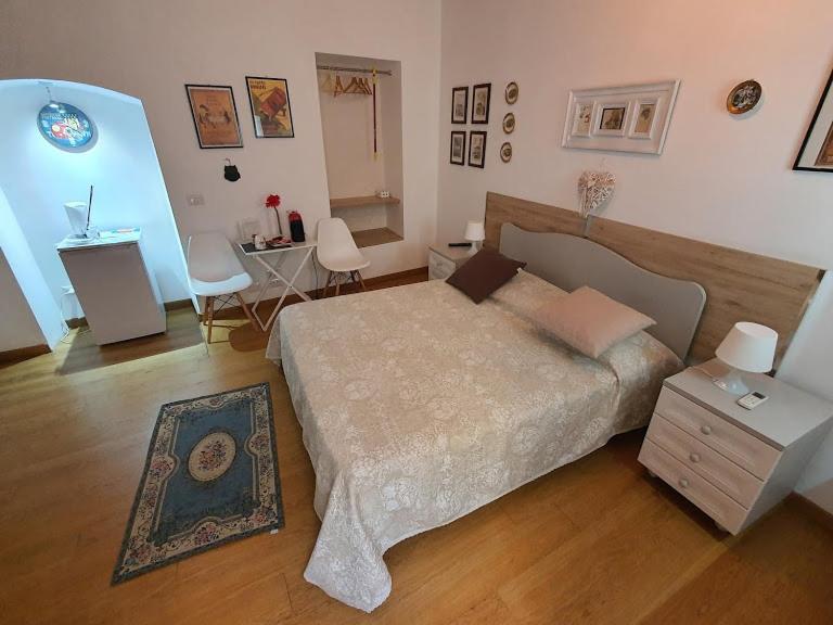 Arco Della Neve Guest House Бари Экстерьер фото