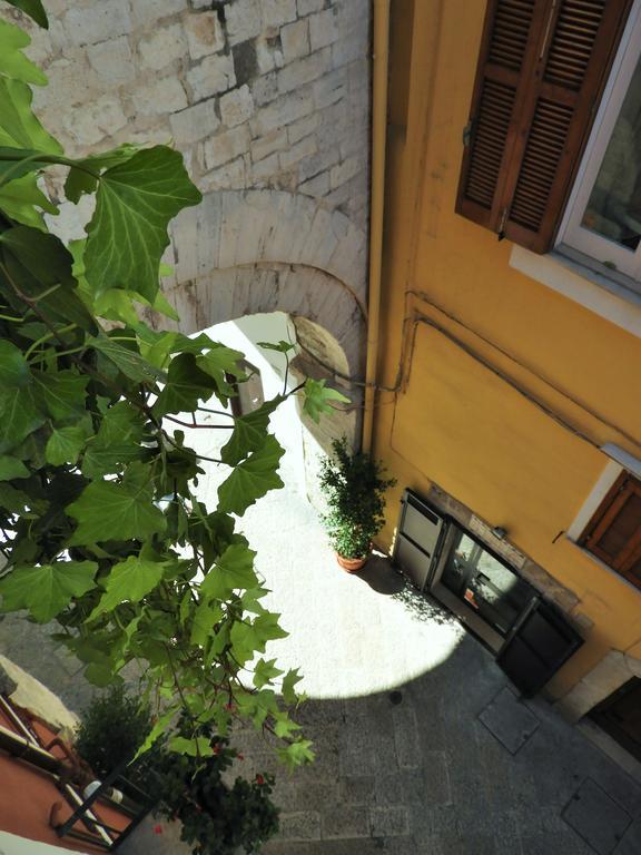 Arco Della Neve Guest House Бари Экстерьер фото